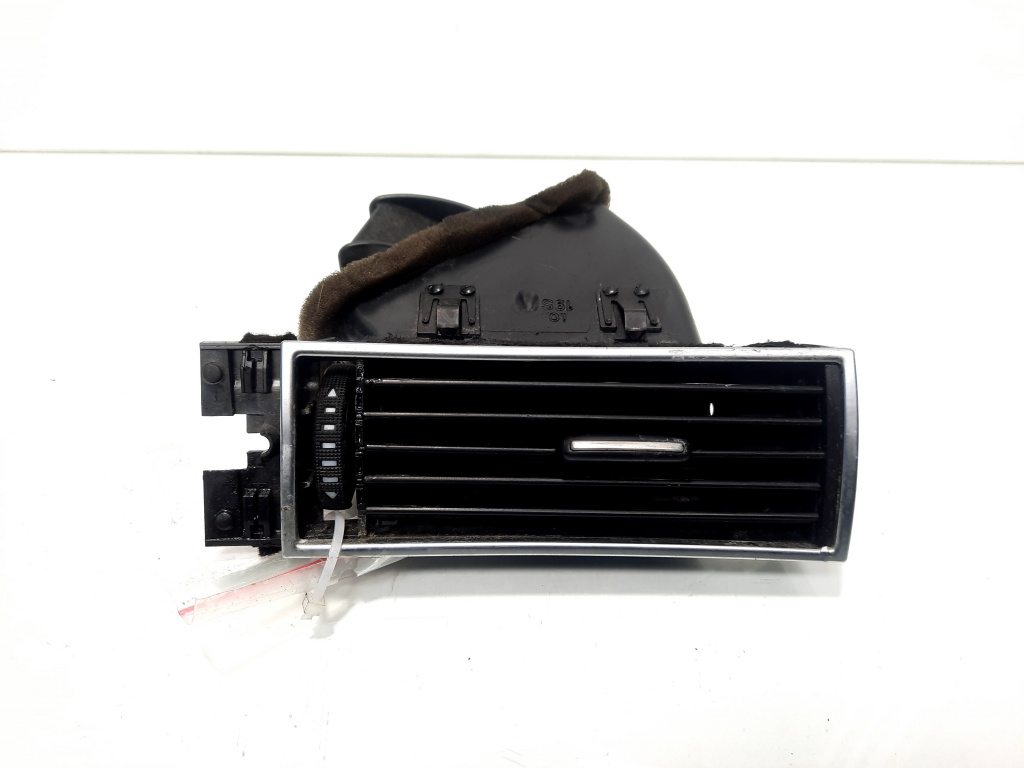 Grila aer bord dreapta, cod 4F1820902D, Audi A6 Avant (4F5, C6) (id:522441)