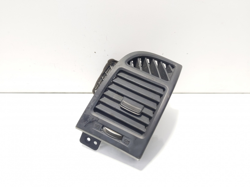 Grila aer bord dreapta, Hyundai Santa Fe 2 (CM) (id:629197)