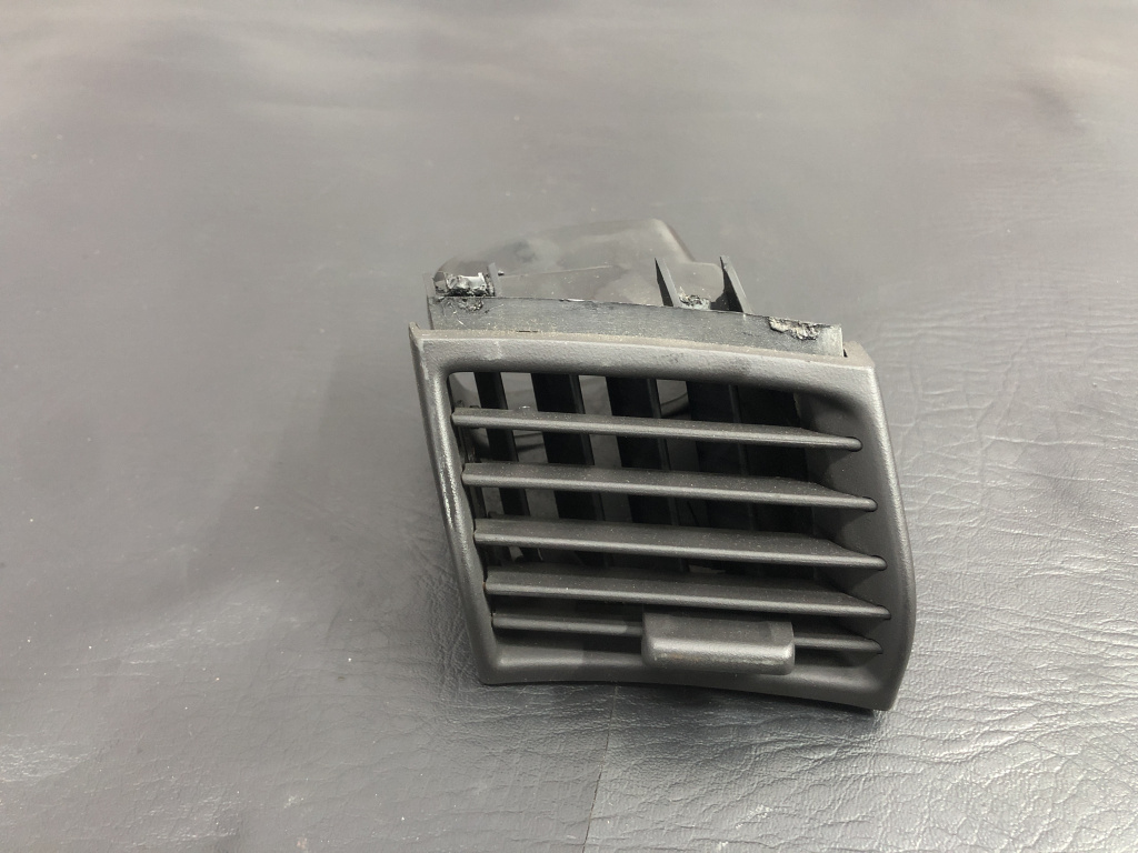 Grila aer bord Mercedes SL 500 AMG R129 sedan 1990 (1298300254)