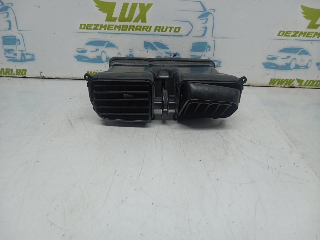 Grila aer bord mr456712 Mitsubishi Space Star [facelift] [2002 - 2005] 1.9 Di-D F9Q1