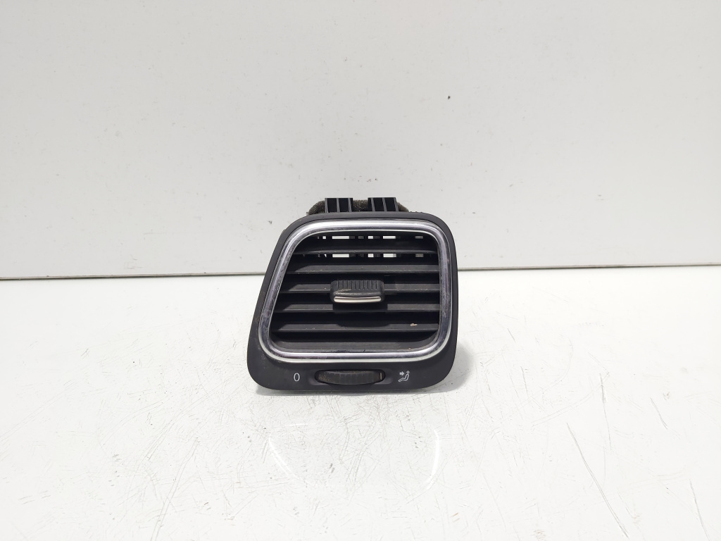 Grila aer bord stanga, cod 1Q0819703G, Vw Eos (1F7, 1F8) (id:705328)