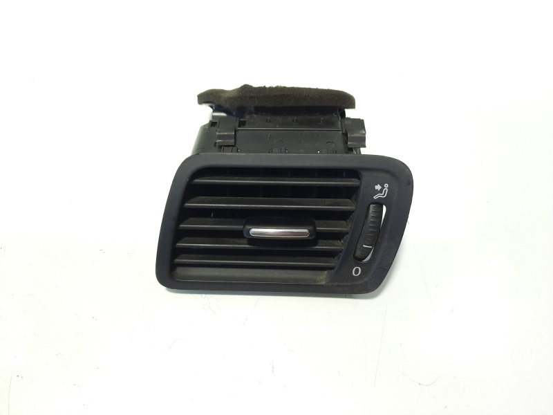 Grila aer bord stanga, cod 3C1819701E, Vw Passat Variant (3C5) (id:474447)