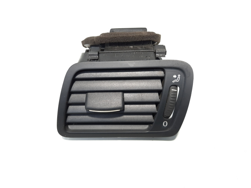 Grila aer bord stanga, cod 3C1819701E, Vw Passat Variant (3C5) (id:476257)