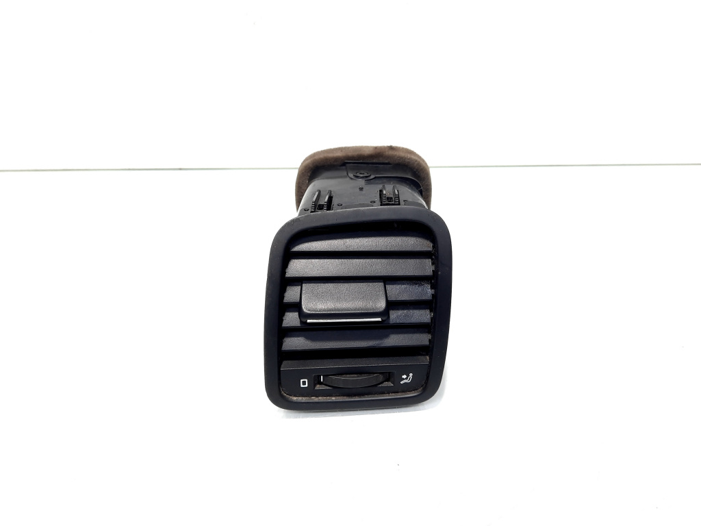 Grila aer bord stanga, cod 5L0819701, Skoda Yeti (5L) (id:525406)