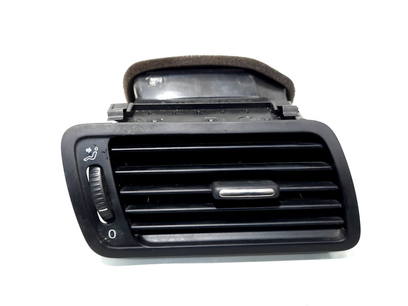 Grila aer bord stanga, VW Passat (3C2) (idi:515467)