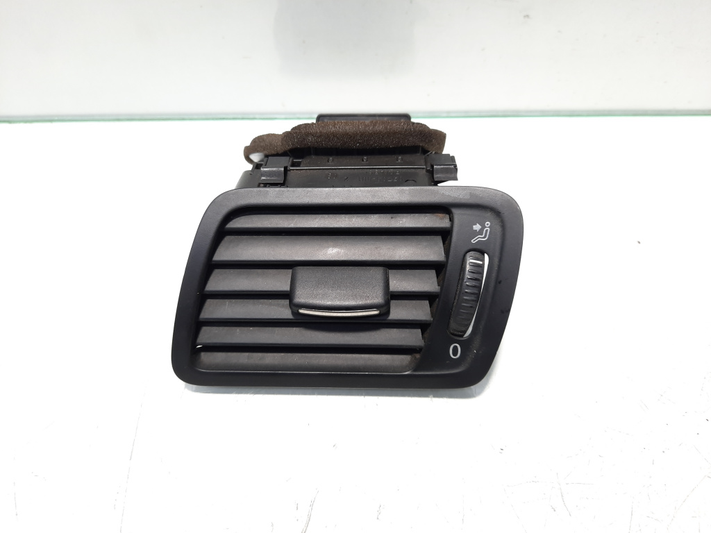 Grila aer bord stanga, VW Passat Variant (3C5) (id:469576)