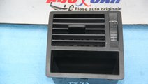 Grila aer bord stanga VW T5 Facelift cod: 7E081920...