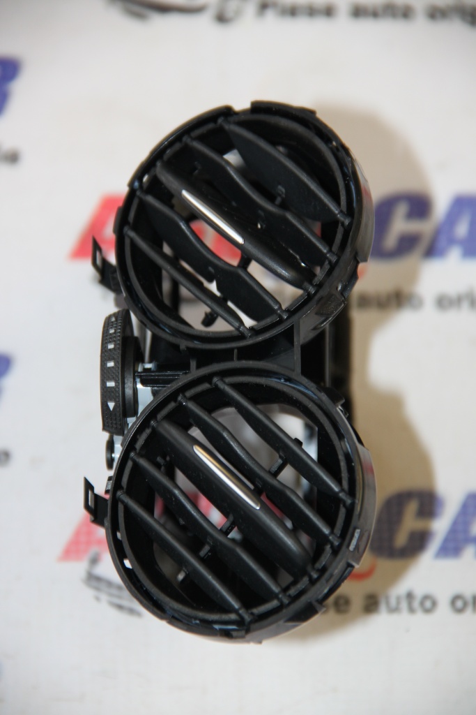 Grila aer bord VW Tiguan (5N) 2007-2016 5N0819061B