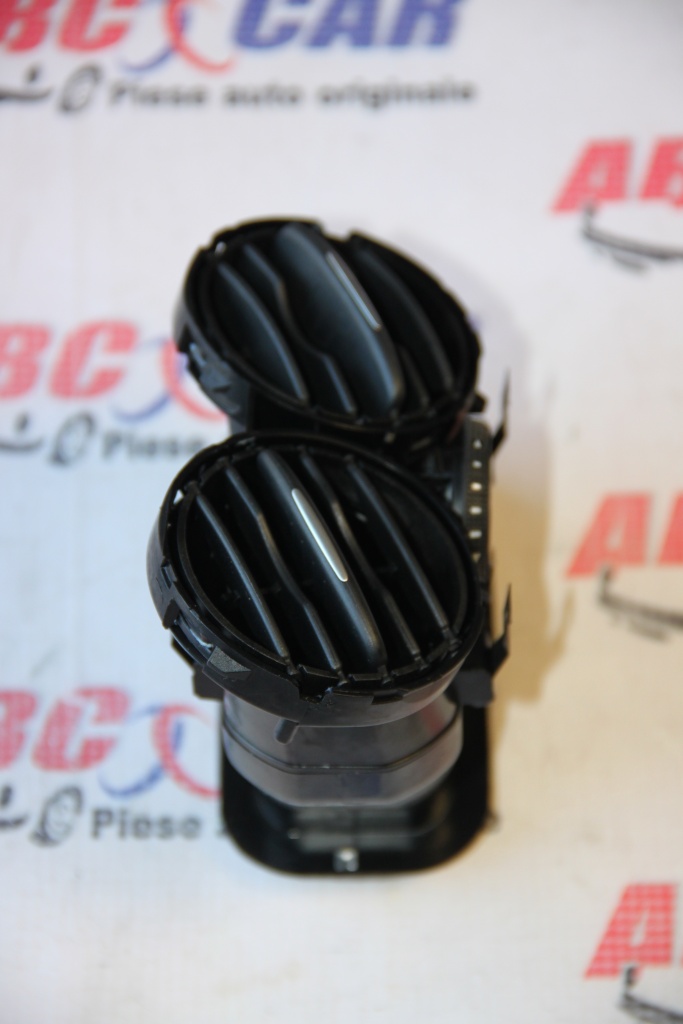 Grila aer bord VW Tiguan (5N) 2007-2016 5N0819062B