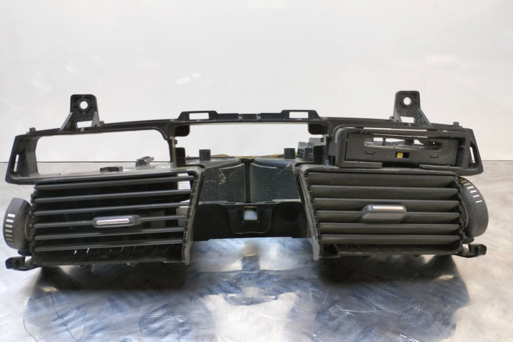 Grila aer centrala bord 1002753 Renault Laguna 3 [2007 - 2011]