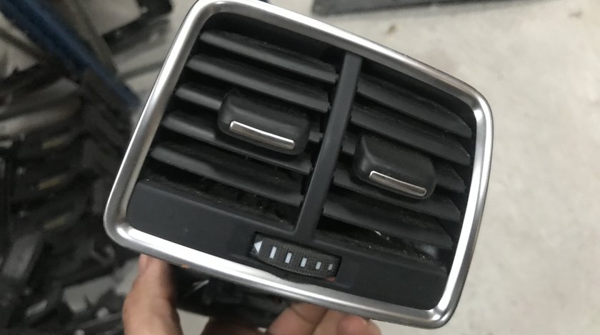 Grila aer cotiera spate AUDI Q3 2013 2014 2015