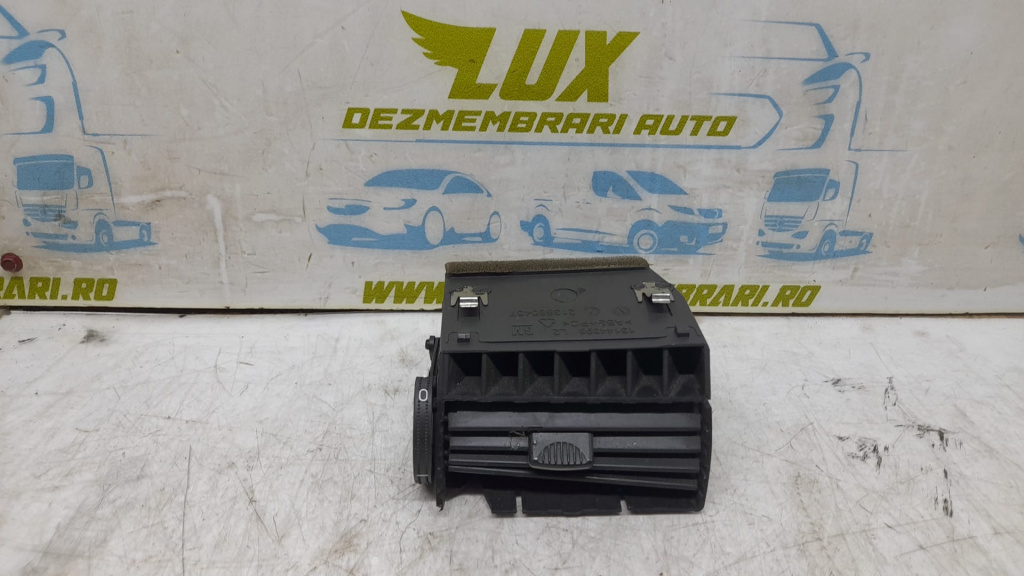 Grila aer ventilatie bord 213680437 Opel Zafira B [2005 - 2010]