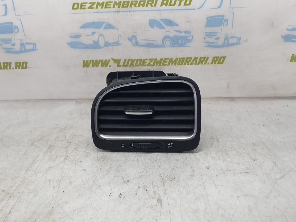 Grila aer ventilatie bord 5k0819709d Volkswagen VW Golf 6 [2008 - 2015]