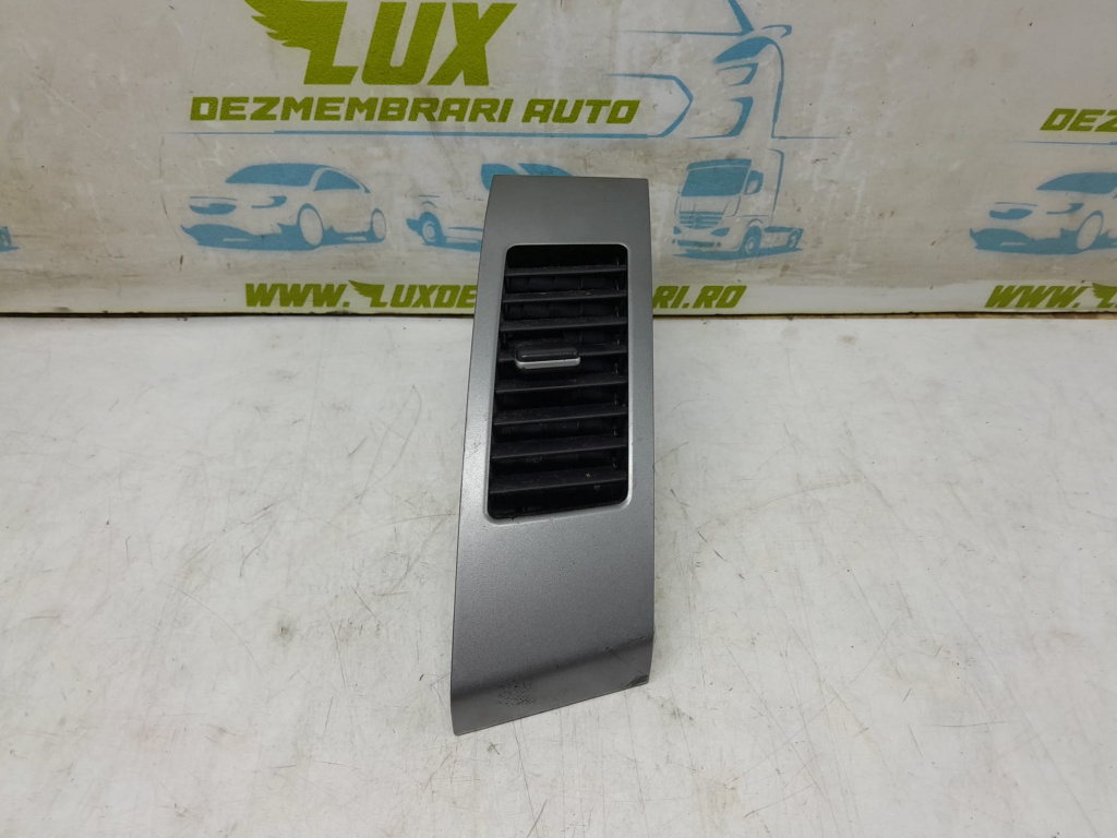 Grila aer ventilatie bord 8030A014ZZ Mitsubishi Outlander 2 [2005 - 2009]
