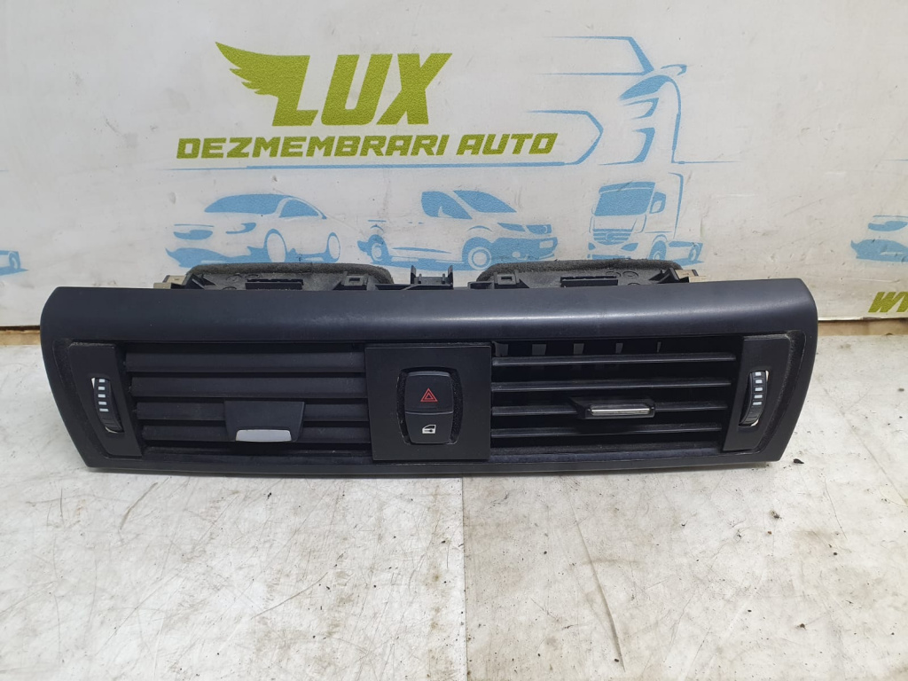 Grila aer ventilatie bord centrala BMW Seria 1 F20/F21 [2011 - 2015]