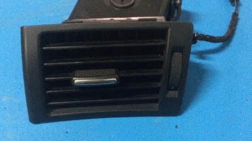 Grila aerisire Audi A4 8E0820901F