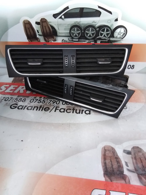 Grila aerisire bord Audi A4 facelift (2011-2015) [B8] 2.0 Motorina 2012, 8T2820951B / 8T2820951D
