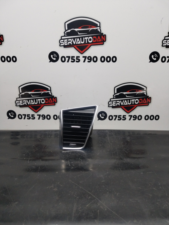 Grila aerisire bord Audi Q5 (2008-2012) [8R] 2.0 Motorina 2012, 8R2820901 / STANGA / 8R2820901D