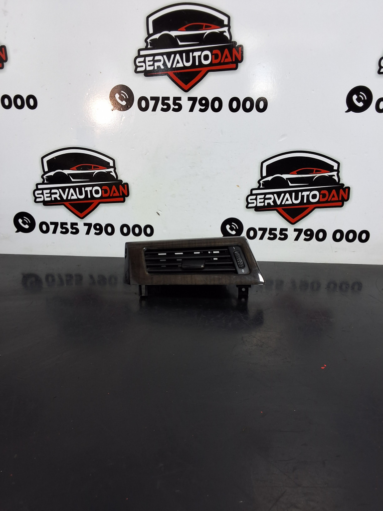 Grila aerisire bord BMW Seria 5 (2003-2010) [E60] 3.0 Motorina 2006, 6910731