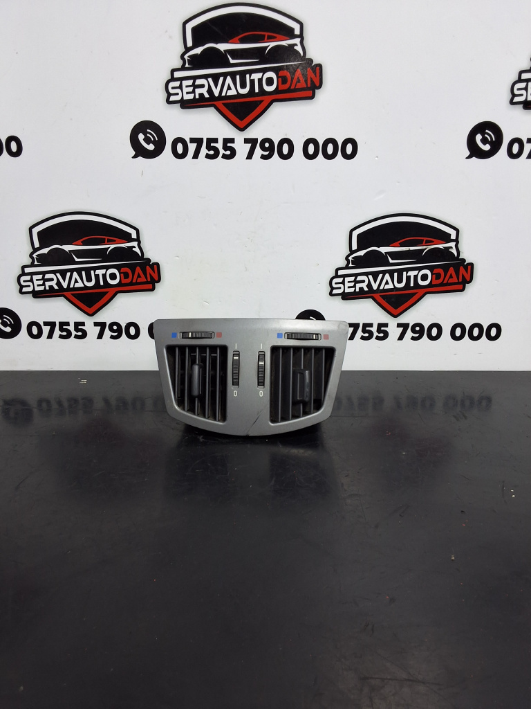 Grila aerisire bord BMW Seria 7 (2001-2008) [E65, E66] 3.0 Motorina 2004, 8385257