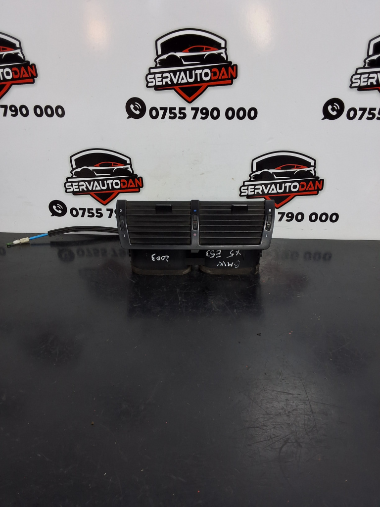 Grila aerisire bord BMW X5 (1999-2006) [E53] 3.0 Motorina 2003, 8402221 / MIJLOC