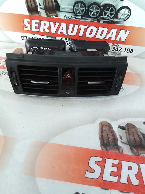 Grila aerisire bord Mercedes-Benz C-Class (2007->) [W204] 2.2 Motorina 2010
