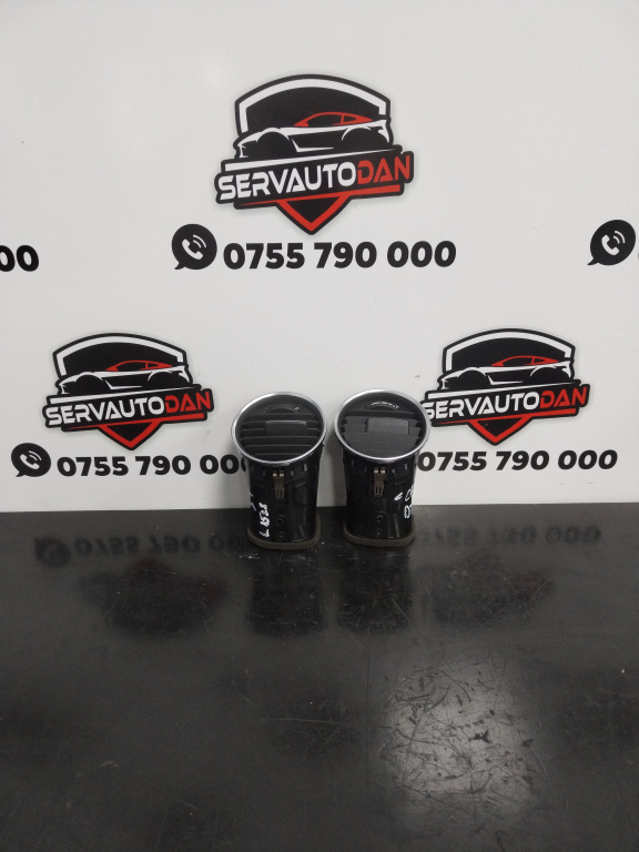 Grila aerisire bord Mercedes-Benz C-Class (2007->) [W204] 2.2 Motorina, A2048306254 / A2048306354