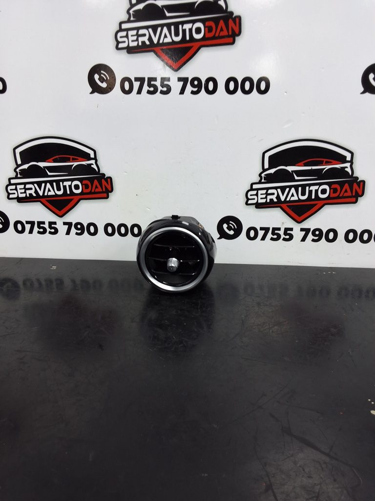 Grila aerisire bord Mercedes-Benz C-Class (2015->) [W205] 1.6 Motorina 2017, DREAPTA / A2058301054