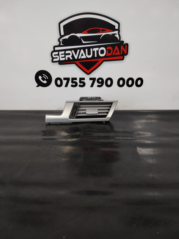 Grila aerisire bord Mercedes-Benz E-Class (2009->) [W212] 2.2 Motorina 2012, A2128300254