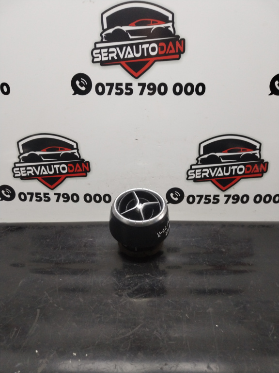Grila aerisire bord Mercedes-Benz X-Class (2017-2020) [W470] 3.0 Motorina 2019, 68762-5XA0A / A4708300500