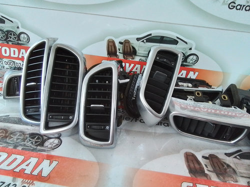 Grila aerisire bord Porsche Cayenne (2010-2014) 3.0 Motorina 2012, 4590022602 / 4590022502