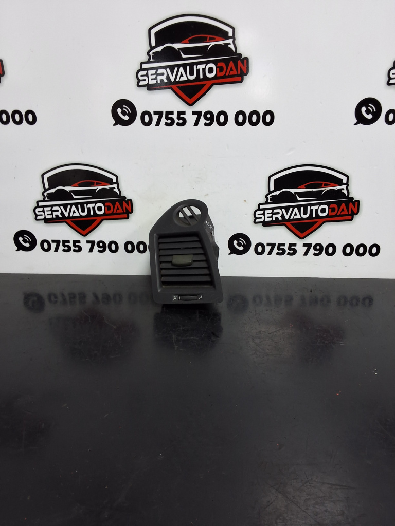 Grila aerisire bord Renault Megane 2 (2003-2008) 1.5 Motorina 2007, STANGA