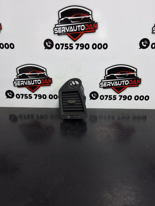 Grila aerisire bord Renault Megane 2 (2003-2008) 1.5 Motorina 2007, STANGA