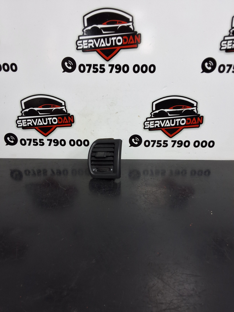 Grila aerisire bord Skoda Fabia 2 facelift (2010-2014) 1.6 Motorina 2014, 5J0819702 / DREAPTA