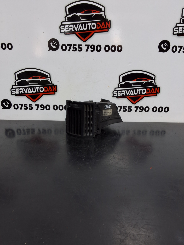 Grila aerisire bord Volkswagen Sharan (2000-2010) 1.9 Motorina 2002, 7M3819704C / DREAPTA