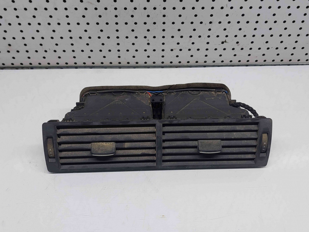 Grila aerisire centrala Audi A4 (8EC, B7) [Fabr 2004-2008] 8E0820951H
