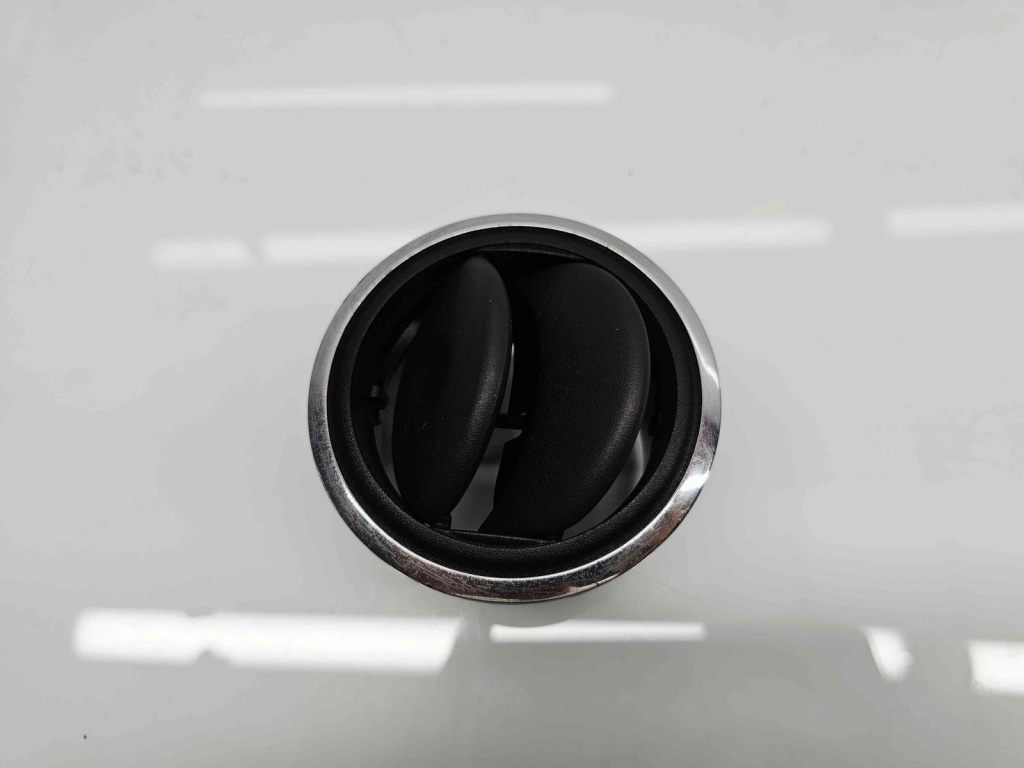 Grila aerisire centrala Dacia Duster [Fabr 2010-2017] 8200212480G