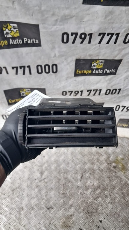 Grila aerisire centrala Ford Kuga an 2012 cod 3M51-R014L21-AE