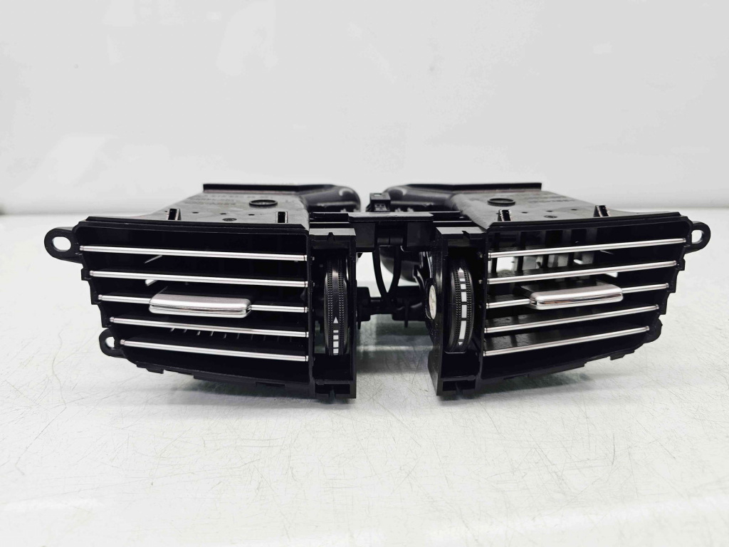 Grila aerisire centrala Mercedes Clasa E (W212) AMG [Fabr 2009-2016] A2128302554
