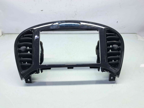Grila aerisire centrala Nissan Juke [Fabr 2010-2014] Hatchback 68260-1KE0A
