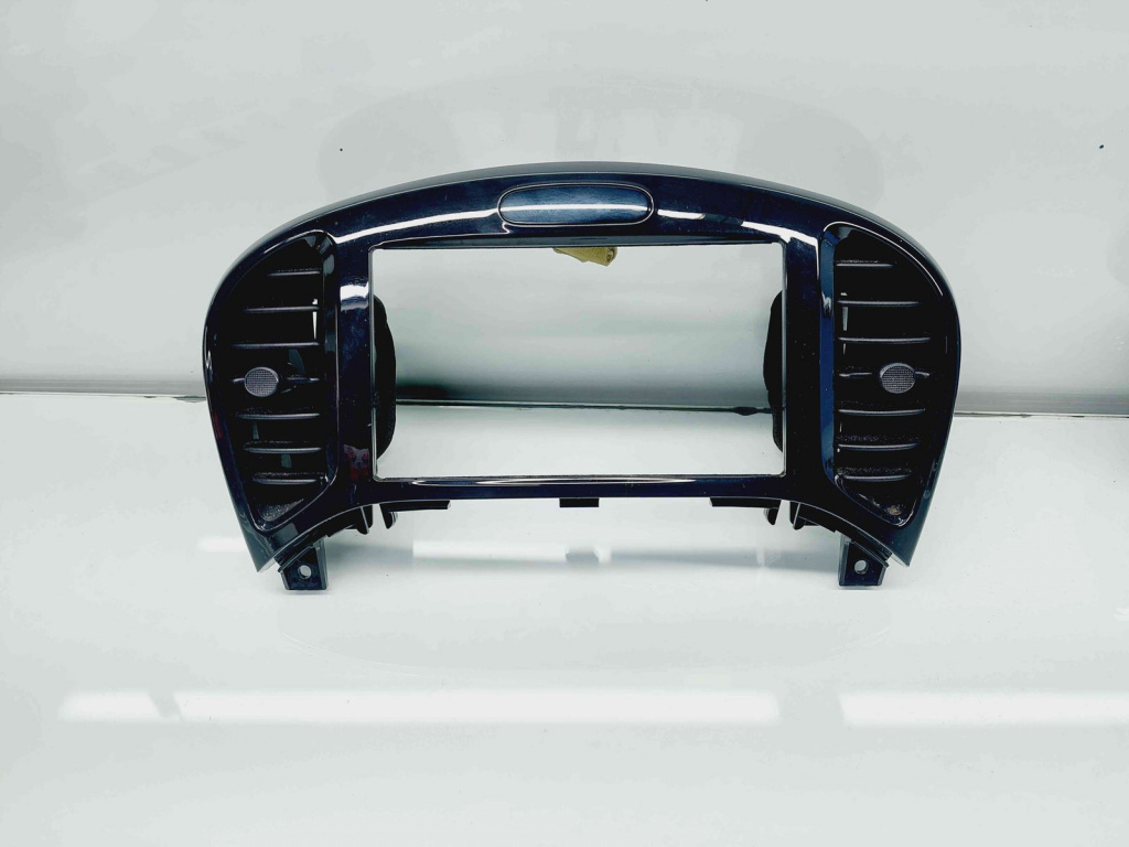 Grila aerisire centrala Nissan Juke [Fabr 2010-2014] Hatchback 68260-1KE0A
