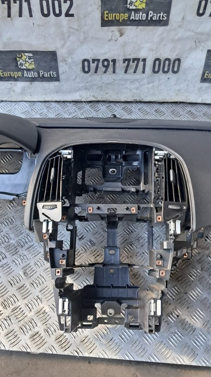 Grila aerisire centrala Opel Astra J an 2011