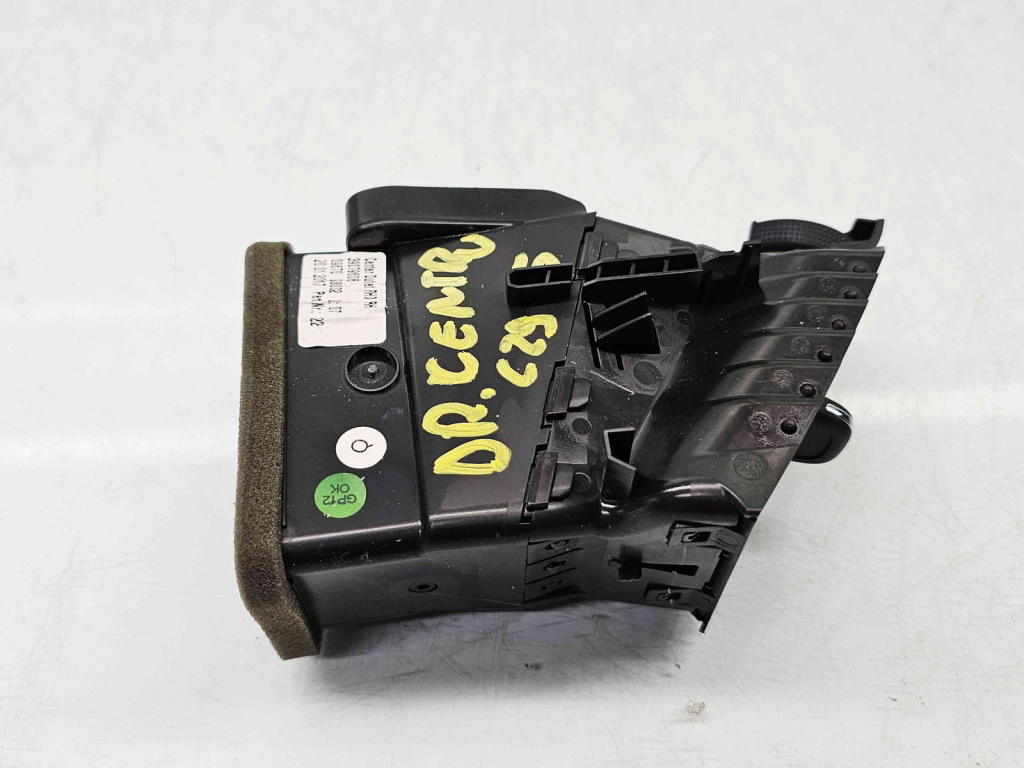 Grila aerisire centrala Opel Astra K Hatchback [Fabr 2015-2022] 39079608