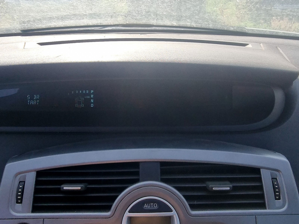 Grila aerisire centrala Renault Grand Scenic 2 [Fabr 2003-2008] 1.9 CDI F9Q803 96KW / 130CP