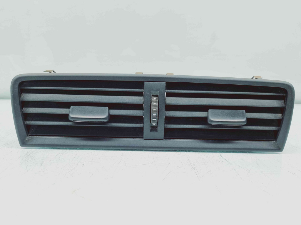 Grila aerisire centrala Skoda Fabia 3 Combi (NJ5) [Fabr 2014-2022] 6V0820951C