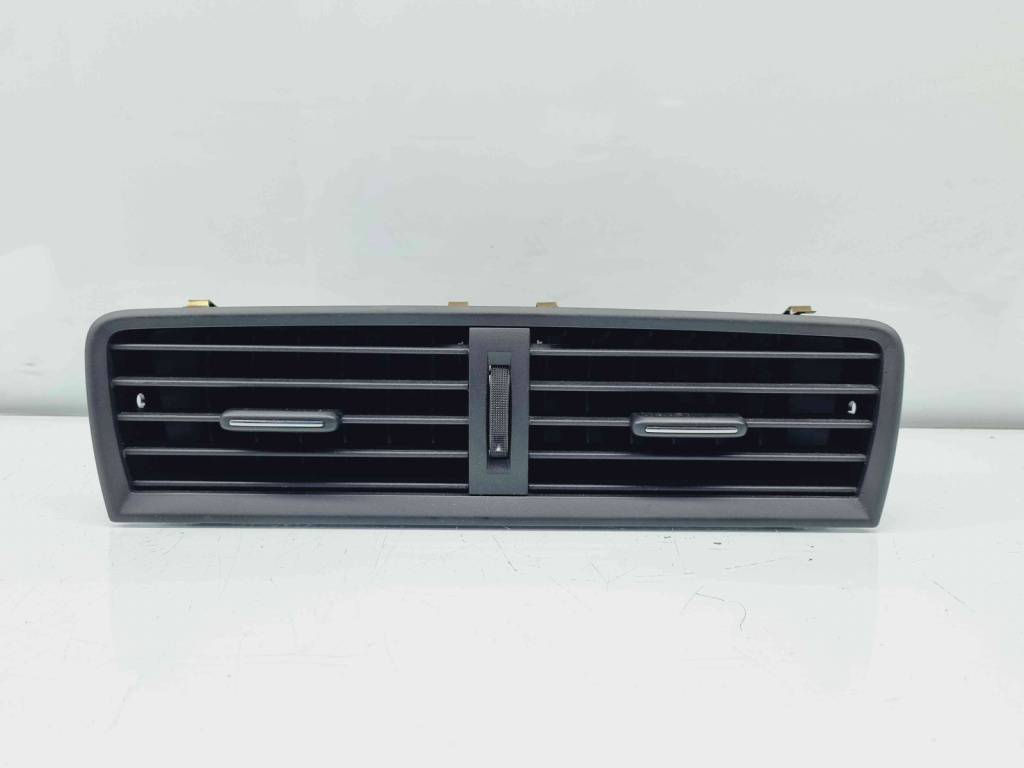 Grila aerisire centrala Skoda Fabia 3 Combi (NJ5) [Fabr 2014-2022] 6V0820951A