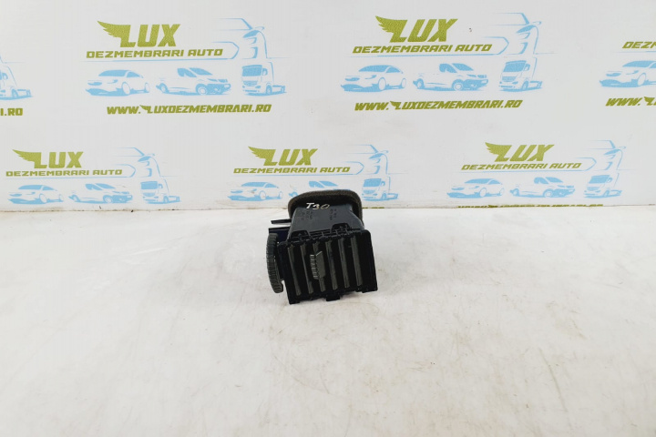Grila aerisire centrala stanga 68751eq000 Nissan X-Trail T30 [2001 - 2004]