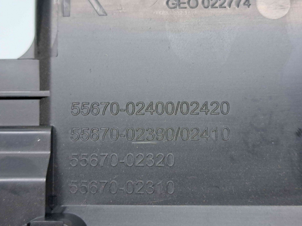 Grila aerisire centrala Toyota Corolla IX Sedan (ZRE1) [Fabr 2013-2019] 55670-02400/02420