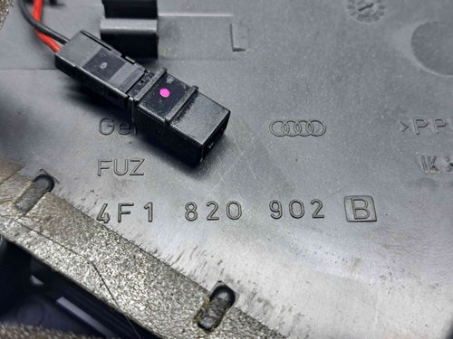 Grila aerisire dreapta Audi A6 (4F2, C6) [Fabr 2004-2010] 4F1820902B