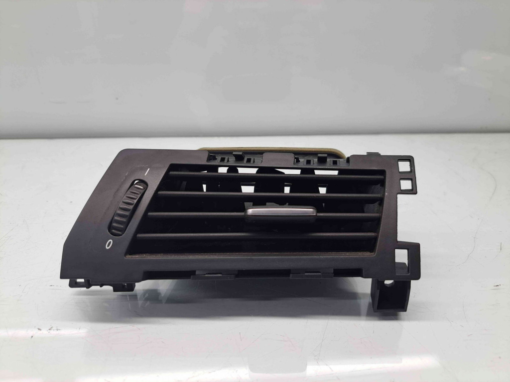 Grila aerisire dreapta Bmw 5 (E60) [Fabr 2004-2010] 6949303